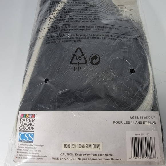 Wig PMG Ladies Halloween Costume Wig Sexy Witch Pin Up Long Black Silver Streaks - Picture 3 of 4